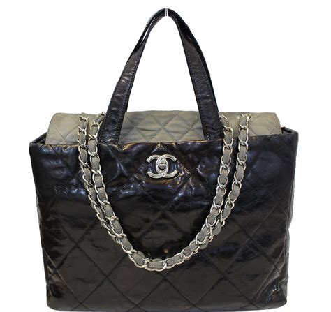 women's chanel tote bags